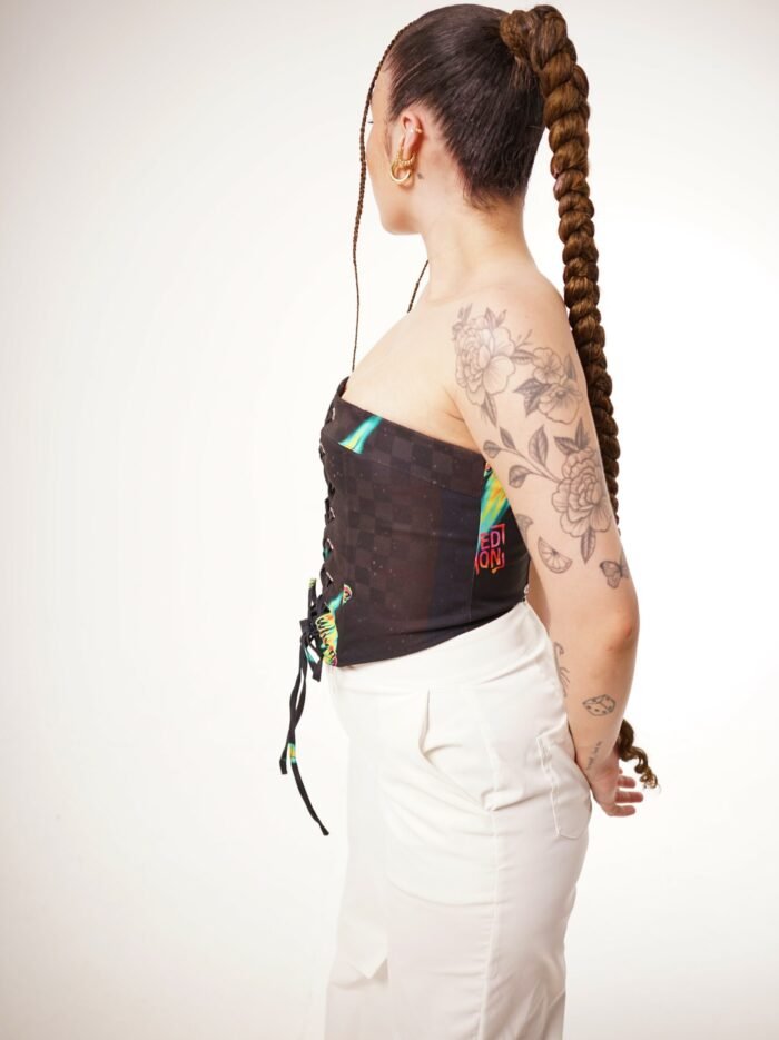 Corset jane sub edition desde una vista lateral en talla personalizada