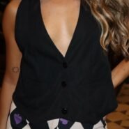 Vest Negro Foto Frontal Cercana