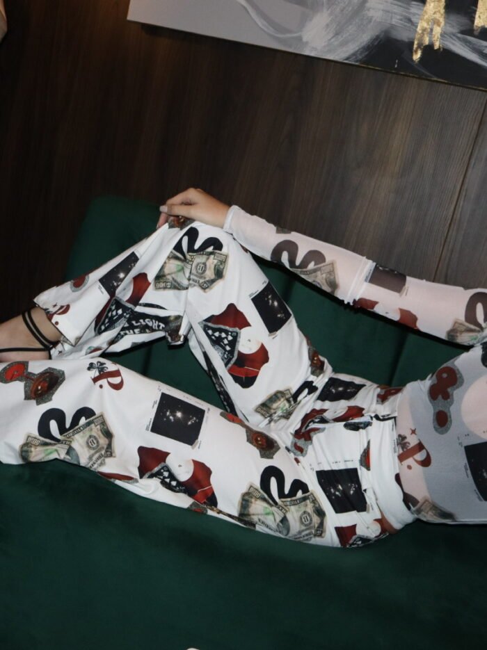 Akira Pant Oasis Velvet Foto Principal